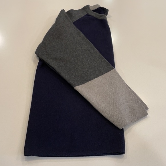Pineapple Connection Color Block Sweater in Navy, Gray and Tan - Large - Picture 2 of 2